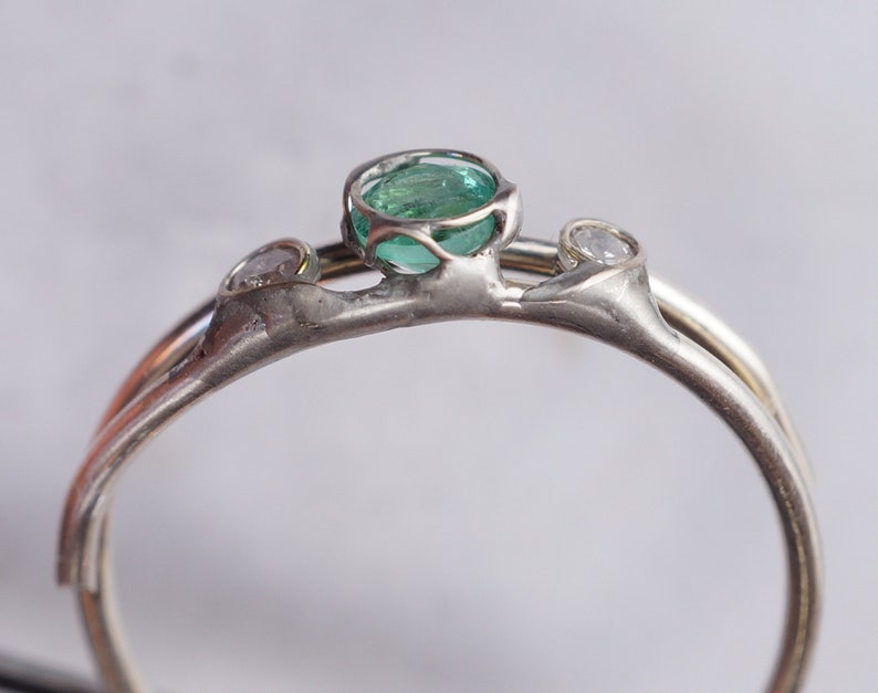 Emerald Diamond Ring image 5