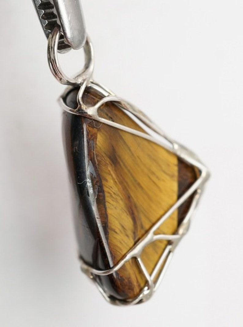 Tigers Eye Pendant image 1