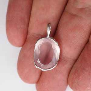 Rose quartz Pendant image 2