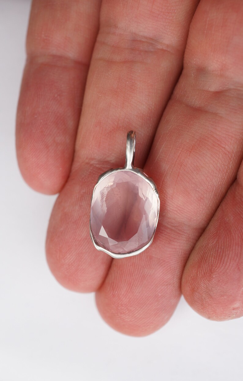 Rose quartz Pendant image 2