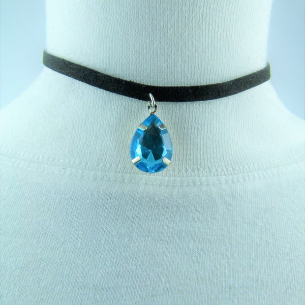 edel & schlichtes Choker Kropfband mit blauem Glasstein (Trachtenkette, Halskette, Velourkette, Velourband, verlängerbar, verstellbar)