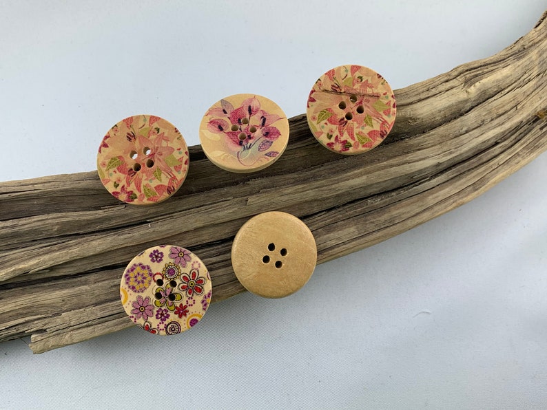 5 wooden buttons 30 mm natural flowers colorful flowers flowers printed natural colored buttons scrapbooking motif buttons image 2