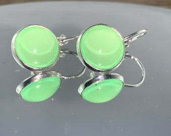 lime green cabochon earrings * earrings * 12 mm * lime green * with leverback * cabochons* * cabochon earrings * gift *