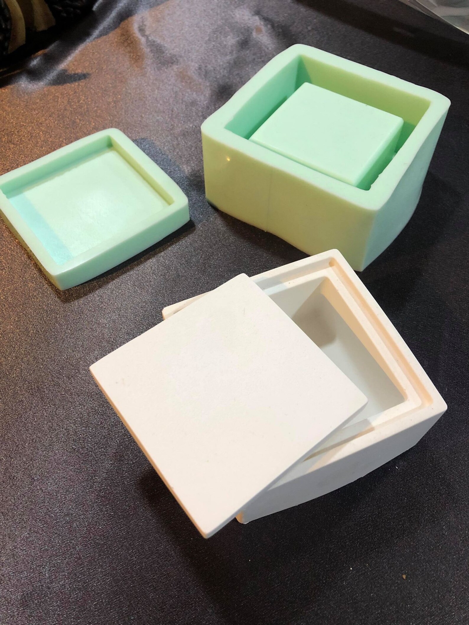 Silicone Casting mould box with lid Round / Square / Etsy