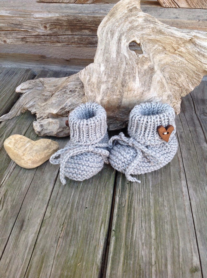 Newborn socks, baby booties knitted cotton/wool, several colors, for newborns, premature babies, knitted baby socks, gift for birth, christening Hellgrau
