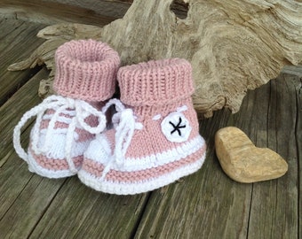 Baby sneakers, color selectable, knitted baby shoes, crocheted baby shoes, baby shower gift, baby socks, baby shower