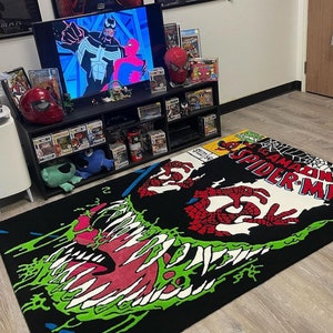 Spider-Man Rug: Hand-Tufted Wool Rug for Comic Fans