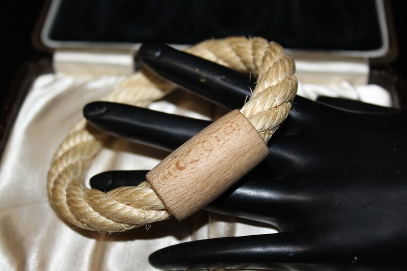 Vintage Mint Lovely Wood Twisted Rope Bangle Bracelet