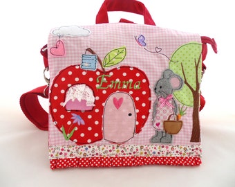 Kindergarten backpack can be personalized with name and motif