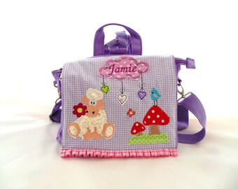 Kindergarten backpack can be personalized with name and motif