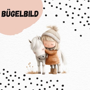Könnte beinhalten: Ein weißes Pony mit einem braunen und weißen Sattel steht neben einem Mädchen, das einen braunen Mantel und einen weißen Hut trägt. Das Mädchen umarmt das Pony. Der Hintergrund ist ein weiß-schwarzes Punkte-Muster. Der Text "BÜGELBILD" befindet sich in der oberen linken Ecke des Bildes.