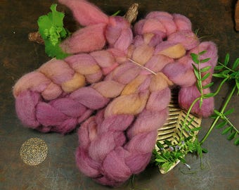 PFINGSTROSE - pflanzengefärbtes Kardenband Merino 22mic mit Nylon 90g, Spinnfasern, Filzfasern, (120EUR/kg)