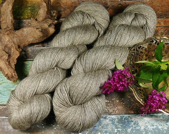 FUMY NATURE - 120gr Yak Seide Merino Singles natur (1kg/220 EUR), natürliches Edelgarn, Luxusgarn, weiche Wolle