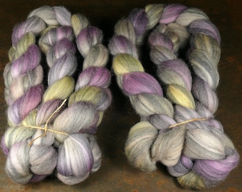 HARLEKIN - Kammzug europäische Merino 140gr, pflanzengefärbte Spinnfasern, (130 EUR/kg)