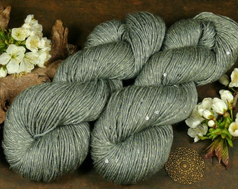 GLITTER ALTES SILBER - 100gr Merino Paillettengarn handgefärbt (1kg/220 Eur), pflanzengefärbtes zartes Edelgarn