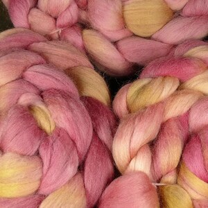 LOTTI 150gr europäische Bio Merino Kammzug, pflanzengefärbte Spinnfasern, 140 EUR/kg image 2