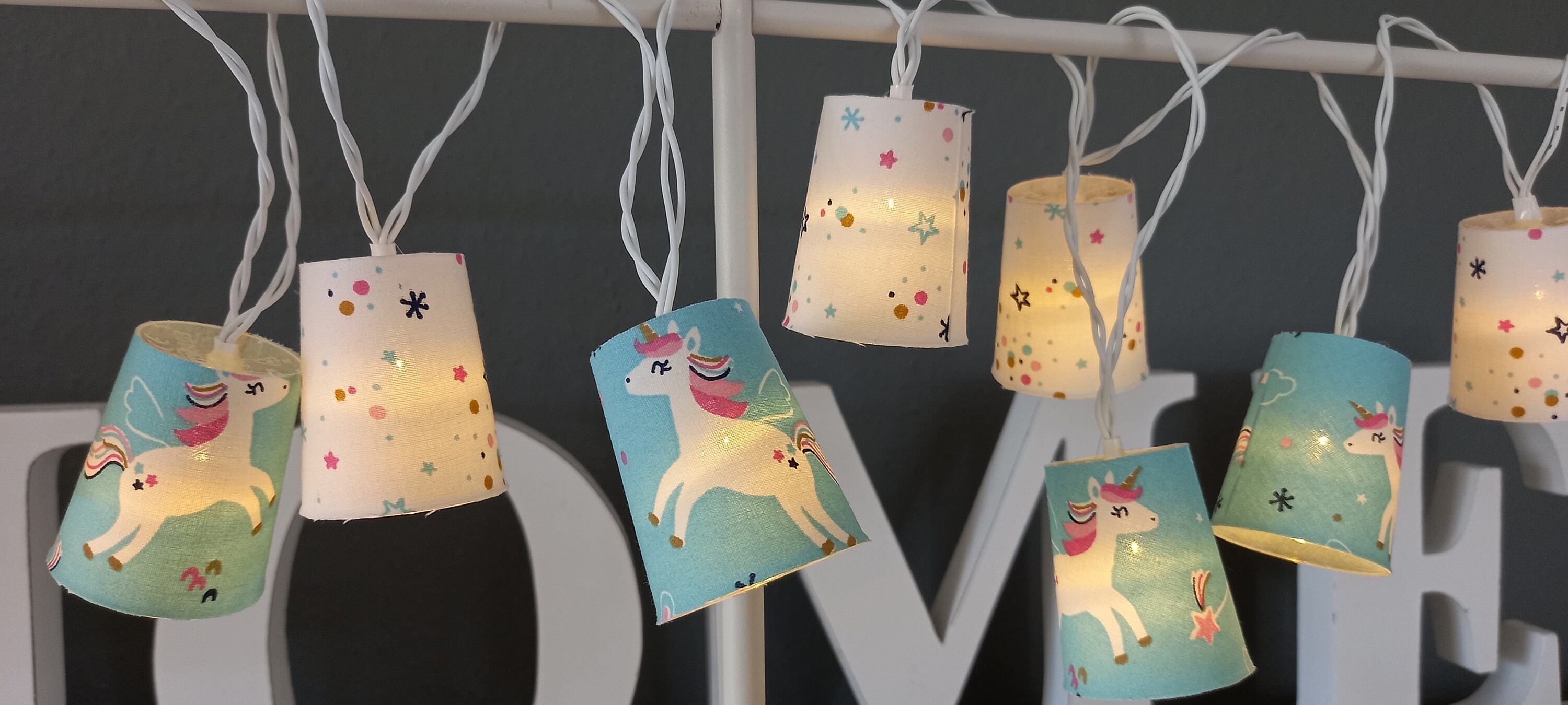 10 LED power light chain "Unicorn-Turquoise" with power supply