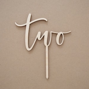 Cake topper per torta plug due compleanno compleanno