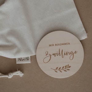 Disque en bois Milestones : Nous allons avoir des jumeaux