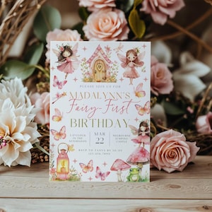 妖精の1歳の誕生日招待状Canva、ピンクの妖精の招待状、印刷可能な妖精の招待状、かわいい妖精のCanvaテンプレート、1歳の誕生日、編集可能