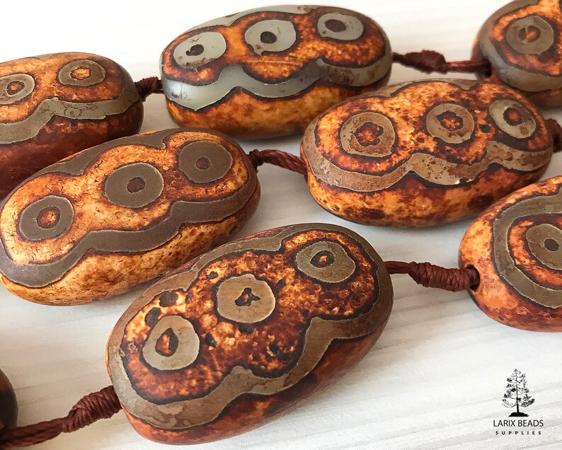 ST-54 Focal Beads Large Tibetan Agate Beads Large Oval Dzi Beads Dzi Agate Beads Mala Beads 2 beads Replica Dzi Beads