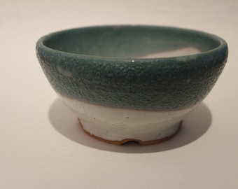 Blanco y Teal Bowl
