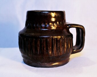 Taza Texturizada Metálica