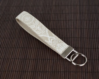 Short lanyard, fabric key ring, hand strap, mini gift, guest gift