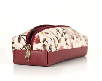 Pencil Case boxy with leaves and flowers