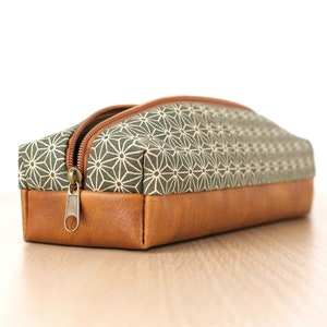 Pencil Case boxy with graphic Asanoha pattern