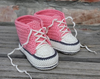 Baby shoes pink cream for girls gift for birth baby sneakers babychucks sneakers crocheted baby gift baptism 100% cotton