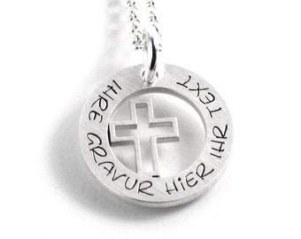 Kreuzanhänger mit Gravur Kette beides aus 925 Silber Taufspruch Glaube Religion Kreuz Symbol rund Namenskette Datum Initiale Taufe |PS431KE2