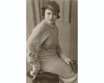 Pretty woman. Greece 1930s. Vintage photo  [51938]