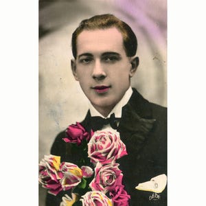 Jeune homme. Malte, 3 juin 1937. Carte postale vintage de voeux en grec pour la fête (modèle français) [53480]