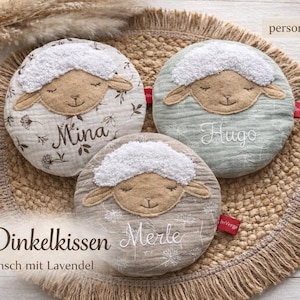 Wärmekissen mit Namen Baby – personalisiertes Dinkelkissen Schaf – Geburtsgeschenk personalisiert – Körnerkissen Kinder