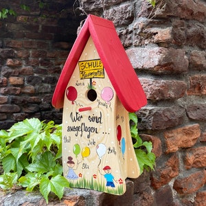 Farewell gift for kindergarten – nesting box, bird villa personalized with children&#39;s names | weatherproof colors