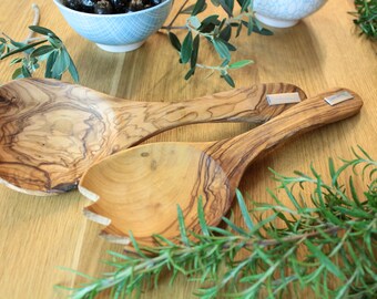 Salad servers with large olive wood scoops, oiled