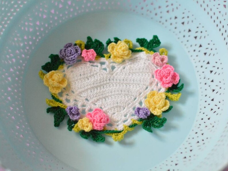 1pcs Handmade Crochet Heart flower for Valentine size4