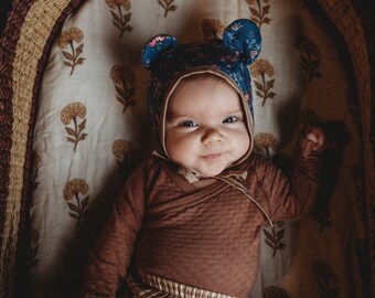 Bear baby Bonnet. Bear kids bonnet,  Handmade Cotton Baby Bonnet, bear costume for babies, bear costume, bear bonnet, bear birthday theme