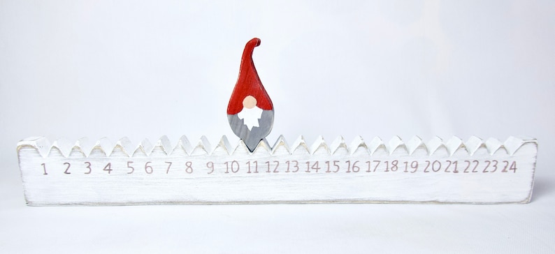 Adventskalender aus Holz Wichtel