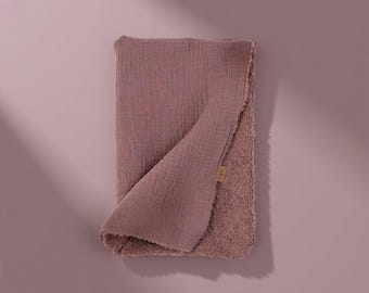 Muslin changing mat - sustainable & foldable for the diaper bag - baby terry cloth changing mat