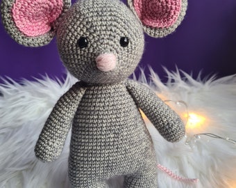 Squeaks The Mouse | CROCHET PATTERN