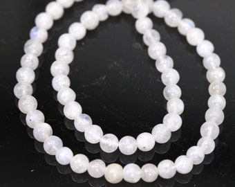 Regenbogen Mondstein Perlenstrang 5 - 5,2 mm weiße unregelmäßige Perlen (ca. 33 cm Länge)