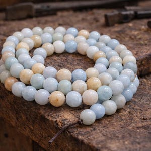 Natural aquamarine pearl strand, 8 mm round, smooth, glossy (approx. 47 pearls / approx. 37 cm length)
