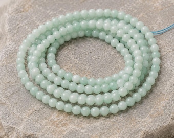 Persian jade bead strand 6.5 - 6.7 mm round smooth shiny (approx. 62 beads / approx. 40 cm length)