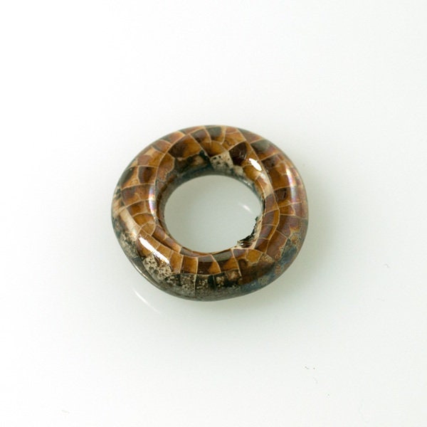 1x Keramik Ring Caramel/Cappuccino 22x6mm, Loch innen 10mm