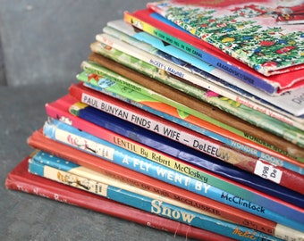 Instant Picture Book Library - Set of 16 Vintage Picture Books for Read-to-Me Time | Homeschoolers | Bedtime Stories | Classic Kid Lit