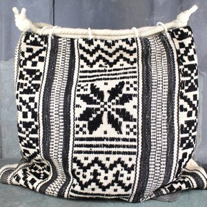 Black & White Woven Beach Tote Bag 1970s BoHo Chic Tote Bag Bixley Shop image 1