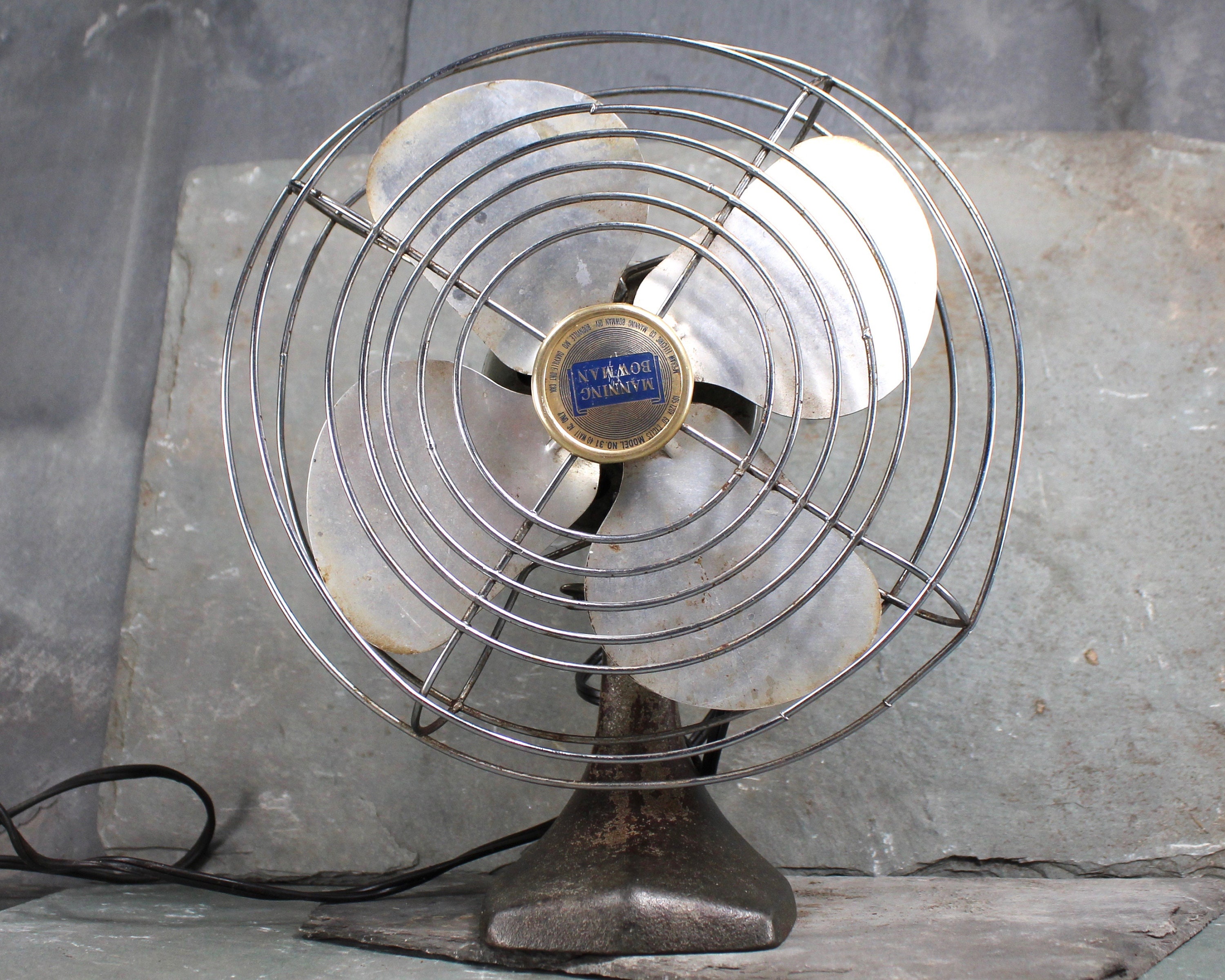 1940s Manning Bowman Metal Fan Electric Table Fan With Metal