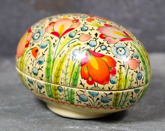 Vintage Kashmir Lacquered Egg Shaped Box | Hand Painted Indian Lacquered Box | Floral Egg | Vintage Easter